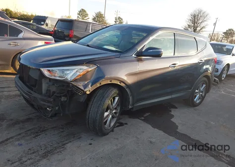 2013 Hyundai Santa Fe Sport 2.0T z USA, uszkodzony, nr VIN 5XYZW3LA2DG083653